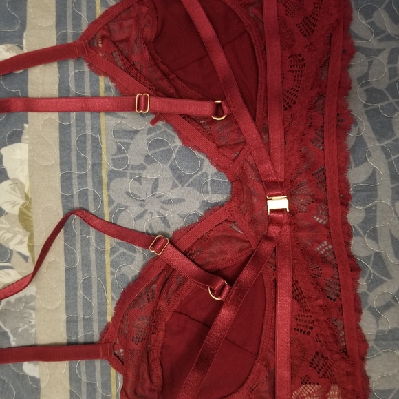 COPY - Brand New Bralette and Thong Lingerie Set - Picture 3 of 3